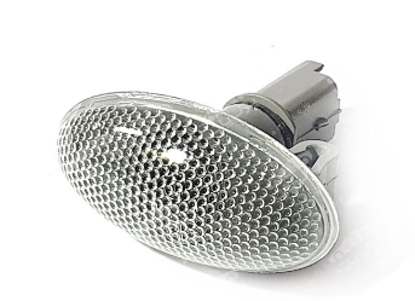 تصویر از چراغ راهنما روی گلگیر 206 - سفید - خورشید