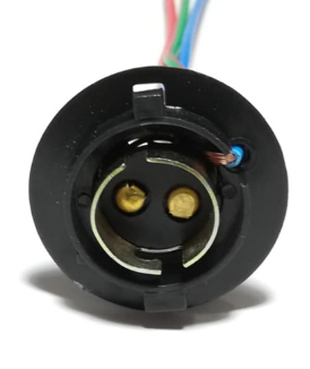 تصویر از سوکت جای لامپ دو کنتاک پراید